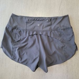 Athleta Running Free Short 3.5" in Black Size M Excellent condition